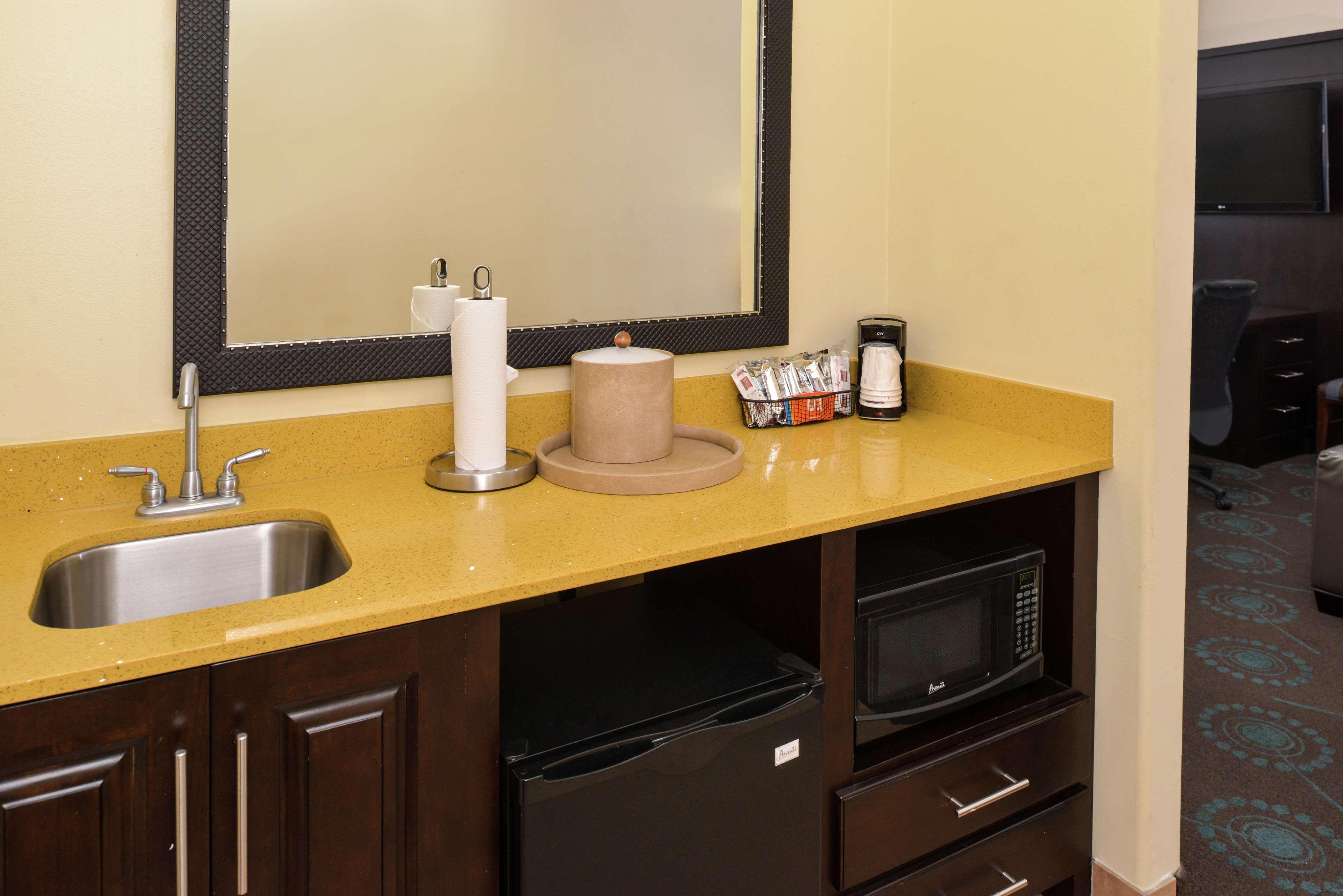 Hampton Inn Beeville Dış mekan fotoğraf