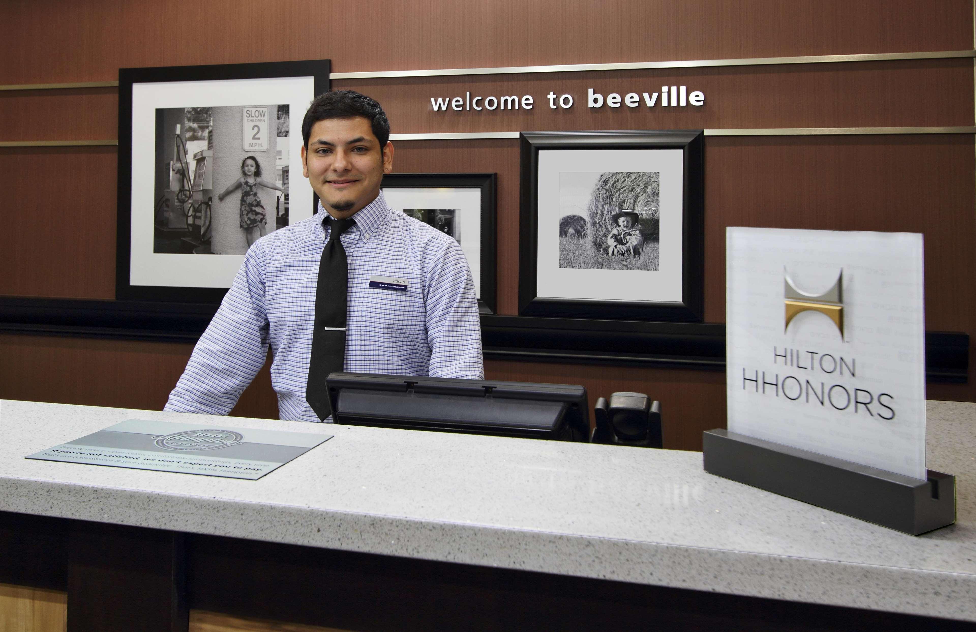Hampton Inn Beeville Dış mekan fotoğraf